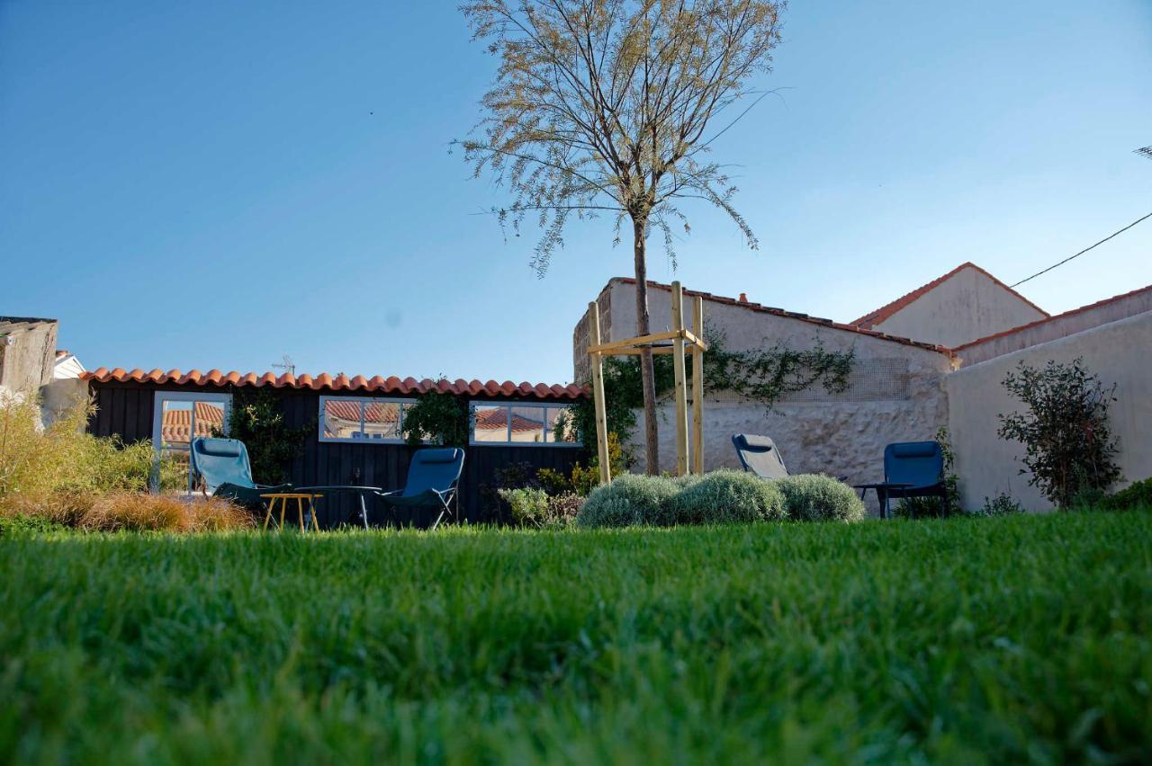 Villa L'Annexe De Gaston Port-des-Barques Exterior foto